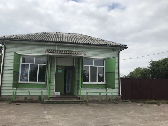 Продам  комерційне приміщення  під любий вид діяльності Чернигов