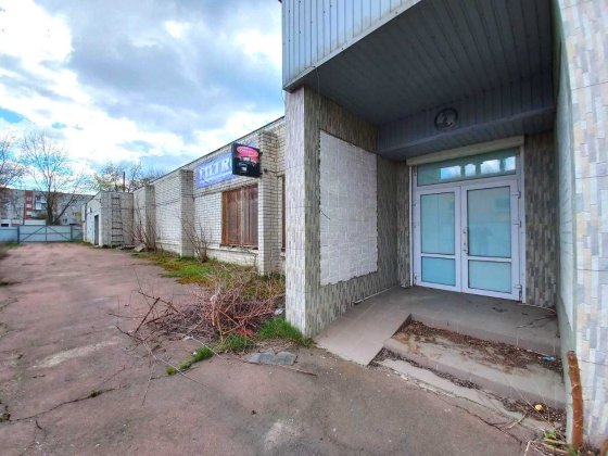 Продам комерційне приміщення з ремонтом – 775м2 Чернигов