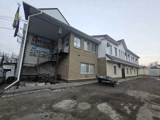 Комерційна нерухомість завжди зі світлом 102 м2 м.Черкаси Черкассы