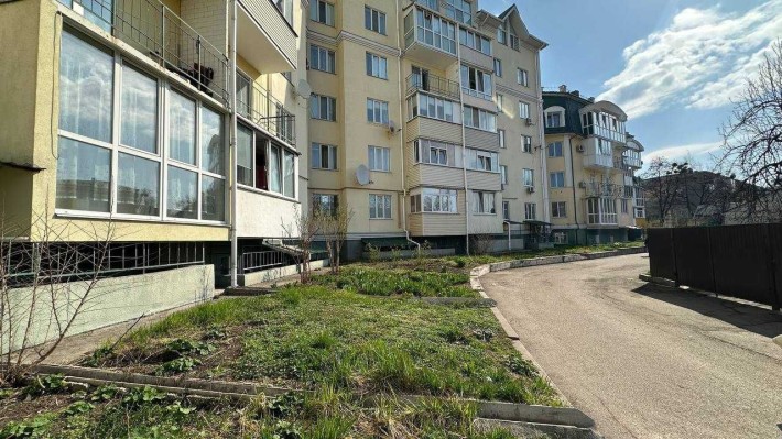 Продаж: цокольне приміщення вул. Толстого, 125а - фото 1