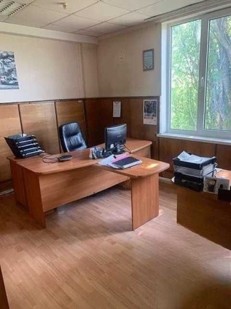 Продається офісне приміщення, кабінетна система, ПЗР - фото 1