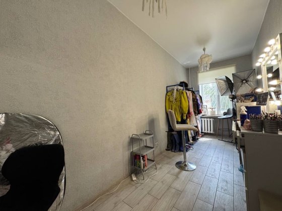 Продаж кабінету по Космонавтів Вінниця