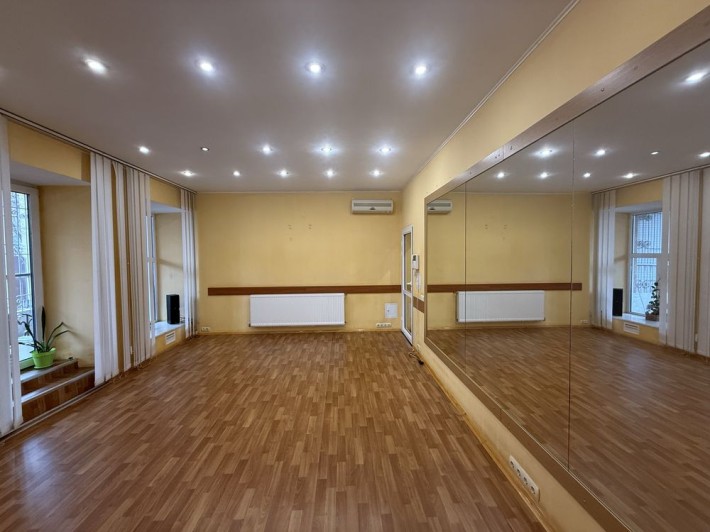 Продаж приміщення на вул. Магістратській, свій вхід, АГО - фото 1