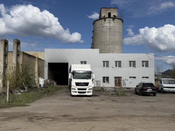 ПРОДАЖ : Виробничо-складський комплекс 4000м2 з ЖД гілкою та силосами в м. Вінниця Винница