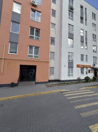 Продаж 7 кв.м. біля супермаркету від власника - фото 1
