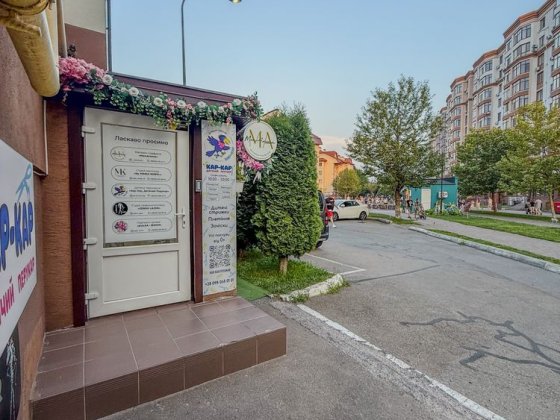 Продаж комерційного приміщення 102 м² | ЖК Львівський | Готовий бізнес Петропавлівська Борщагівка