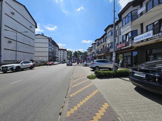 Продаж приміщення 34.4 кв.м. в с.Петропавлівська Борщагівка, вул. Ярослава Мудрого. Петропавлівська Борщагівка