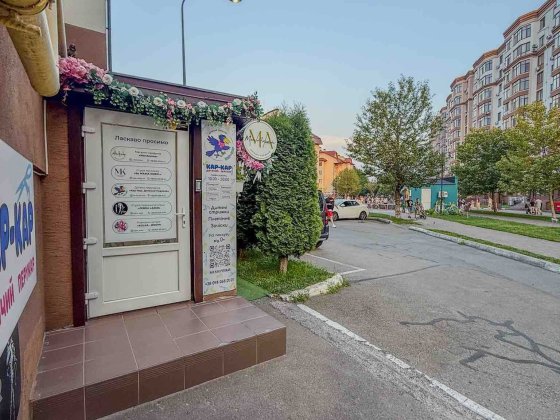 Продаж комерційного приміщення 102 м² | ЖК Львівський | Готовий бізнес Петропавлівська Борщагівка