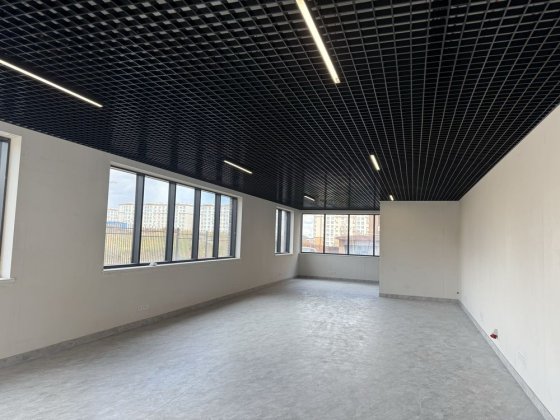 Продаж Комерційного приміщення 105м2 з ремонтом!Софіївські Липки,Генератор,Паркінг! Софиевская Борщаговка
