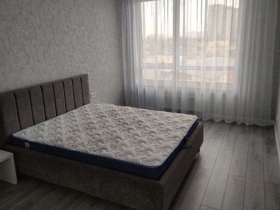 Продаж 2-к квартири вул. Причальна 12 Київ