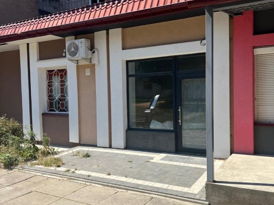 Задається приміщення під магазин, кафе, офіс, Новояворівськ
