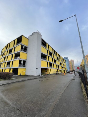 Здам в оренду паркомісце (ЖК Комфорт Таун, Регенераторна 4д) - фото 1