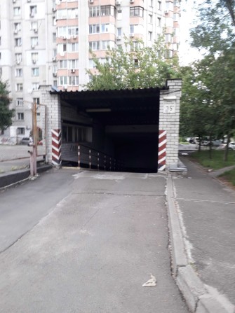 Здам місце у підземному паркінгу, Ахматової 35-В - фото 1