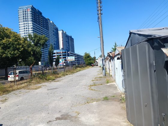 Здам металевий гараж,20м гбс Русанівський 3. Вул Евгена Свірстюка 52а Київ