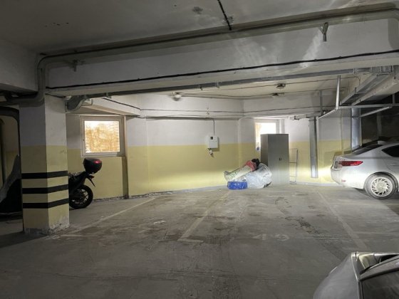 Коновальця 32Б Оренда Паркомісця у Підземному Паркінгу Центр Київ