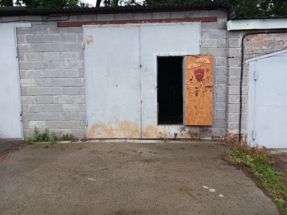 Здам великий гараж Київ