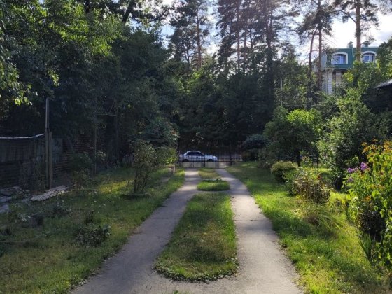 Оренда паркомісця у приватному подвір'ї Ирпень