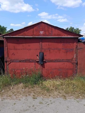 Оренда металевого гаража  в ГК Ветера- 2 ( Варшавський Ринок -АТБ) - фото 1