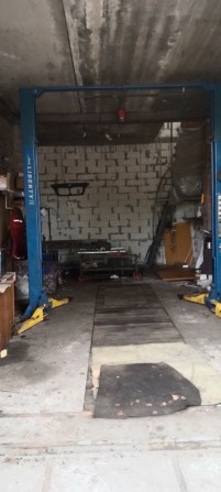 Здам двоповерховий гараж з підвалом, Пухівська - фото 1