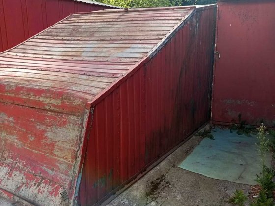Гараж черепашка . Ровно