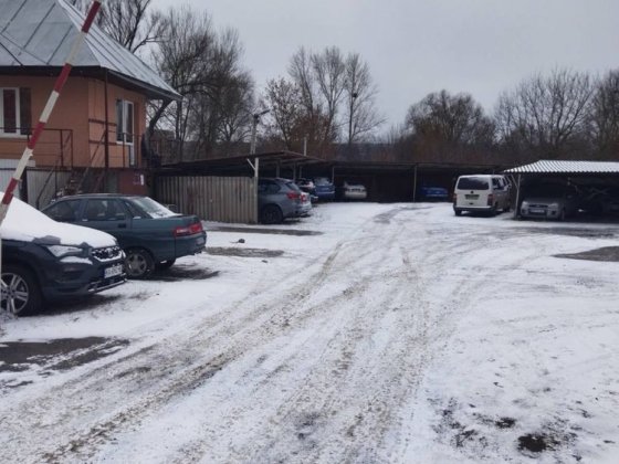 Сдам парко место на стоянке Суми