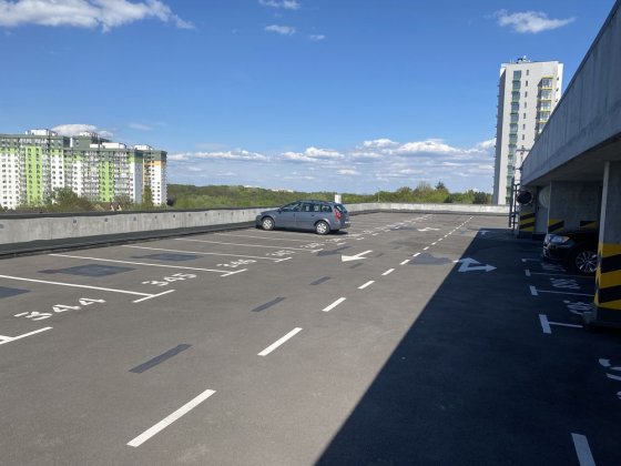 Здається в оренду паркомісце в ЖК «Місто Квітів» Київ