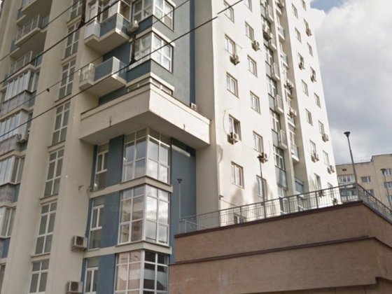 Оренда паркомісця у верхньому паркінгу Білоруська 3 Київ