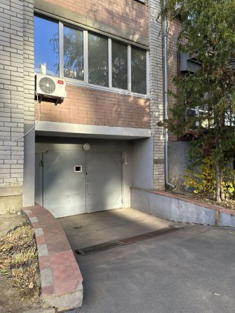 Оренда Паркомісця ЦЕНТР вул В.Тарновського 34А - фото 1