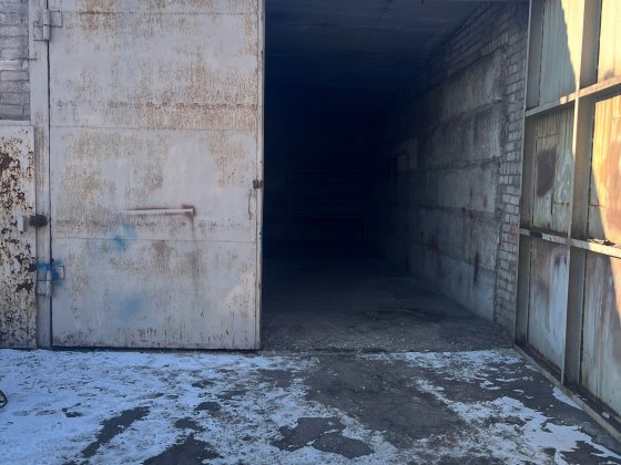 Сдам гараж большой в заводском районе Запоріжжя