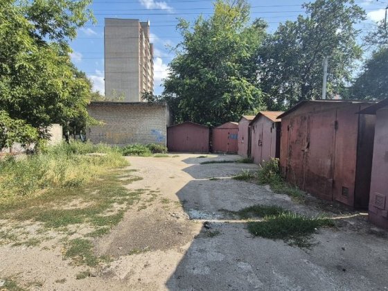 Сдам мет. гараж Заводской район Запоріжжя