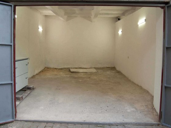 Здам Оренда гаража 19,4 м² біля Краківського ринку (вул. Кортумівка) Львов