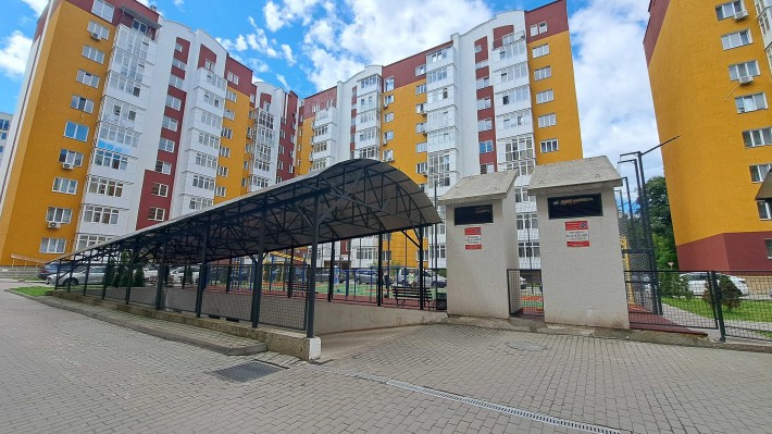 Оренда паркомісця в підземному паркінгу вул. Жасминова - фото 1