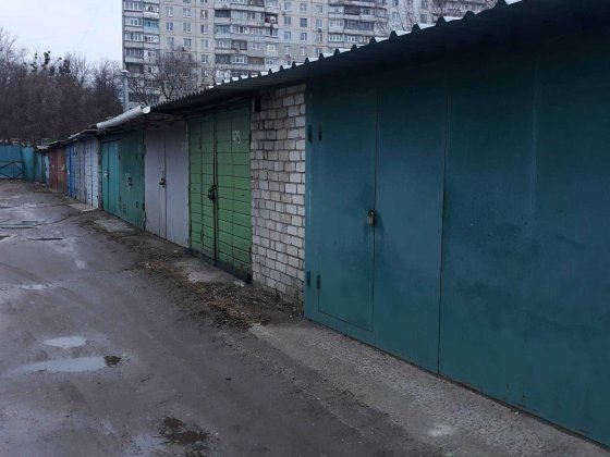 Сдам гараж возле 520 м\р или продам Харків