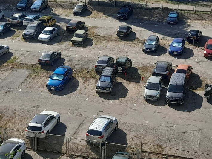 Сдам место на охраняемой автостоянке - фото 1
