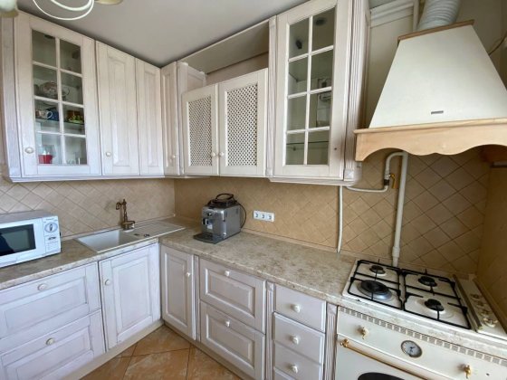Продаж 4 кімнатної квартири вул. Братства Тарасівців 5. Без % Київ