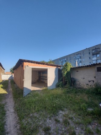 Продам гараж на Дачном - фото 1
