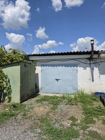 Продам гараж в гаражном масиве Мясокомбинат - фото 1