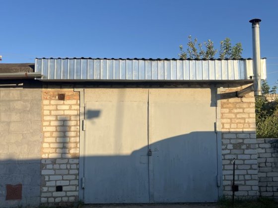 Продам гараж 3 микрорайон Берестин