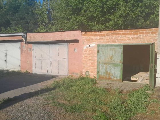 Продам гараж в кооперативі "Нива" Лубны