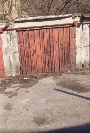 Гараж.  Андрюшкін Яр. Світловодськ - фото 1