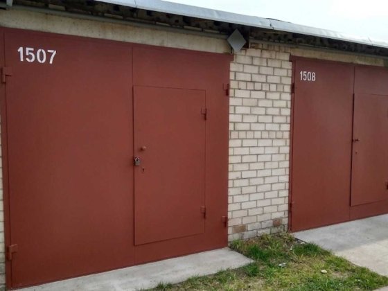 Продаю 2 гаражі в  ГАК "СОКІЛ-2" вулТуполєва(Мрії), 1А (стоять поруч). Київ