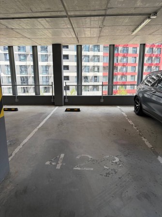 Продам паркінг ЖК Варшавський 3 Олександра Олеся 25 - фото 1