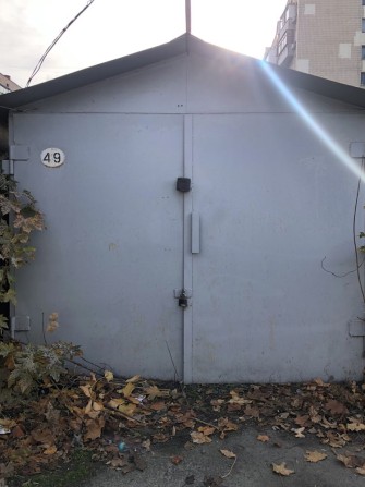 Продам гараж на Оболоні (вул. Північна) ГК «Борисфен» світло , електрика, заїхав і користуєшся - фото 1