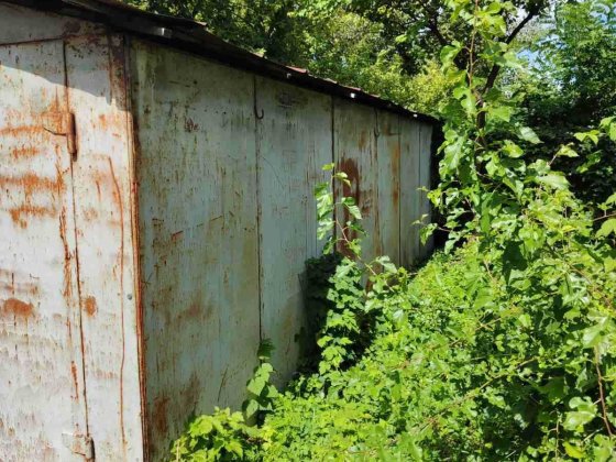 Продам розбірний металевий гараж Київ