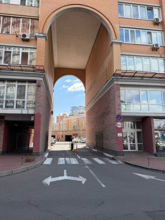 Паркомісце у підземному паркінгу - фото 1