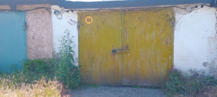 Продам  гараж Кубанский 2 - фото 1
