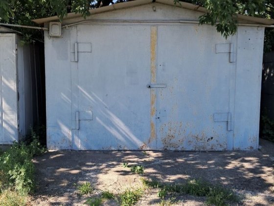 Продам гараж Даманский Кривой Рог