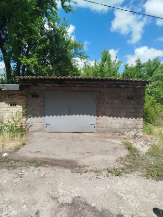 Продам гараж на военном городке -33 - фото 1