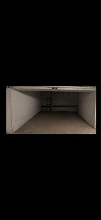 Продам паркомісце на 2 авто,просп.Бажана 1М(Позняки)31 кв.м - фото 1