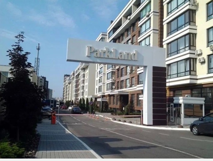 Паркоместо в ЖК ParkLand - фото 1
